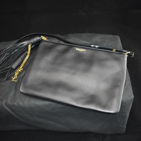 YSL small monogram crossbody bag in smooth leather - Picture 2 of 5